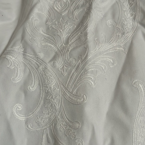 Chicos No Iron Blouse Size 2 White Cotton Button Down Shirt (2 12/14) - Picture 3 of 7